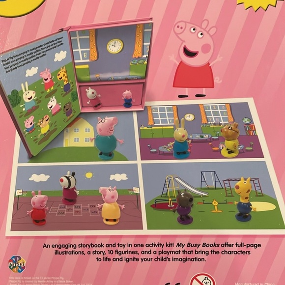Peppa Pig storybook, figurines and play mat set - Picture 7 of 7
